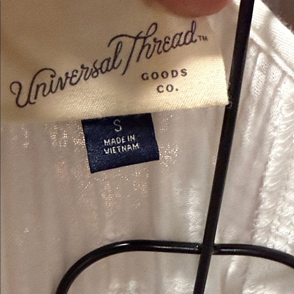 Universal Thread Cream Knit Top - Picture 2 of 8